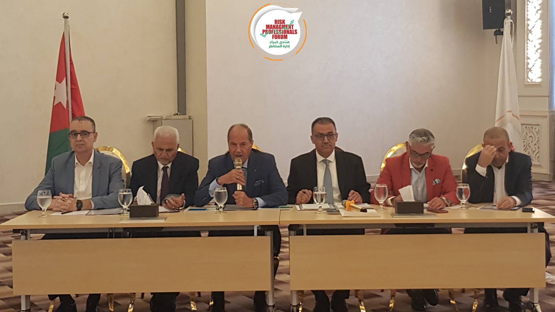 اجتماع هيئة عامة عادي وآخر غير عادي برئاسة الدكتور مروان عوض رئيس المنتدى